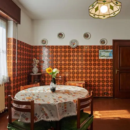 Laghetto By Interhome Daire Carlazzo